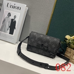 ルイヴィトン バッグ M82534 モデル